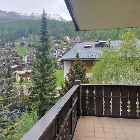 Laperle & Access At Alpen Apart-hotel