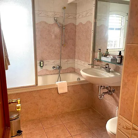 La Perle Ξενοδοχείο με διαμερίσματα 3*