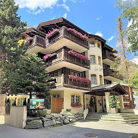Aparthotel La Perle 3*